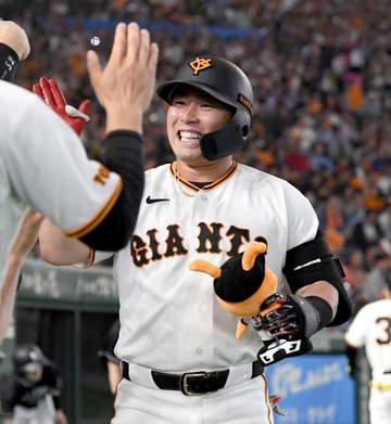 「上がってくるたびに打撃フォームが違う」苦しむ逸材、巨人・浅野の気になること 右膝手術で「課題は見えている」 内田順三氏の解説