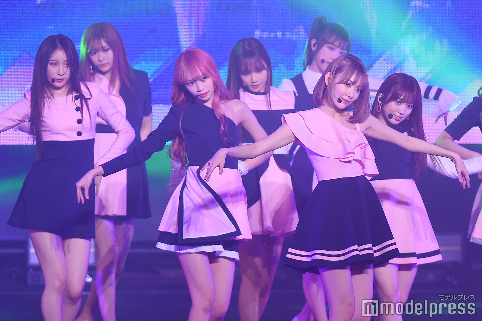IZ*ONE（C）モデルプレス
