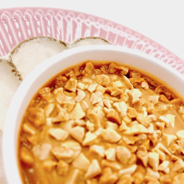 ファミリーマート限定ハーゲンダッツ ミニカップ「キャラメルナッツクッキー」