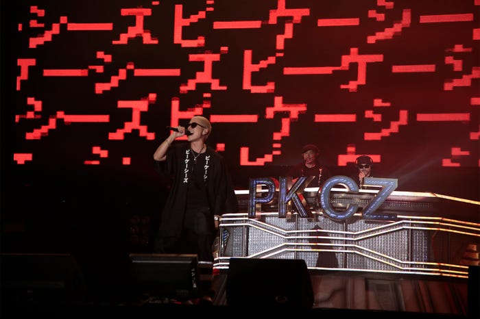 「PKCZ(R)×HiGH&LOW 完成披露試写会&PREMIUM LIVE SHOW」より(C)2018「HiGH&LOW」製作委員会