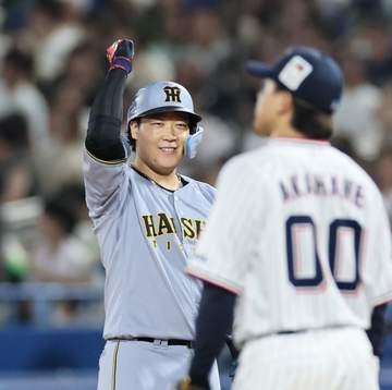 阪神が0-3から一挙逆転 元山の古巣撃ちから口火、中野犠飛、佐藤輝適時二塁打、4番・大山が逆転2点打で一挙4点