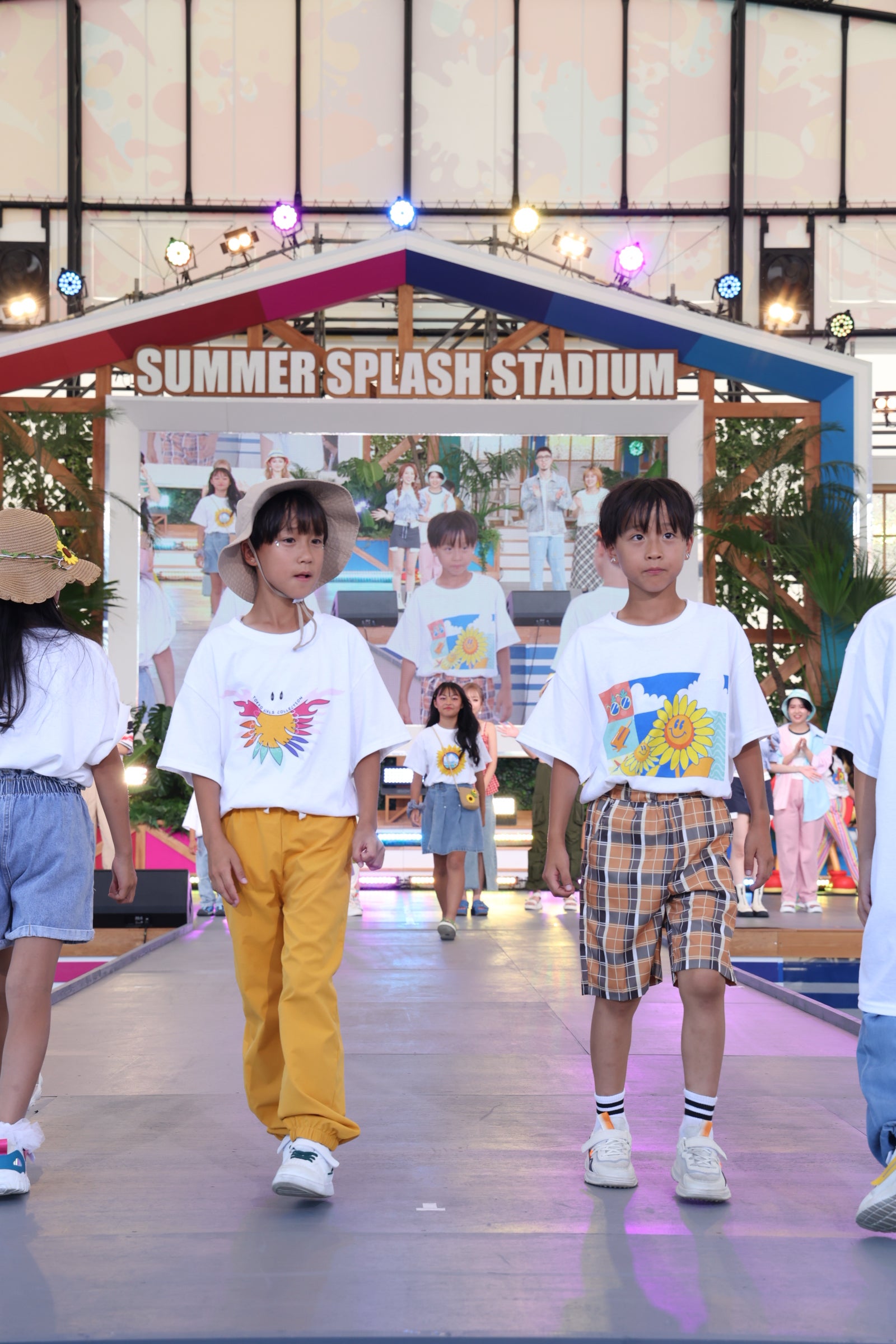 「お台場冒険王2023 SUMMER SPLASH！TOKYO GIRLS COLLECTION〜」未来STAGEの様子（提供写真）