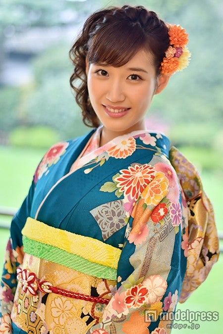 花岡なつみ（C）モデルプレス