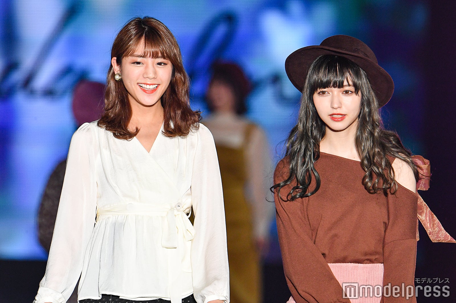 貴島明日香、多屋来夢（C）モデルプレス