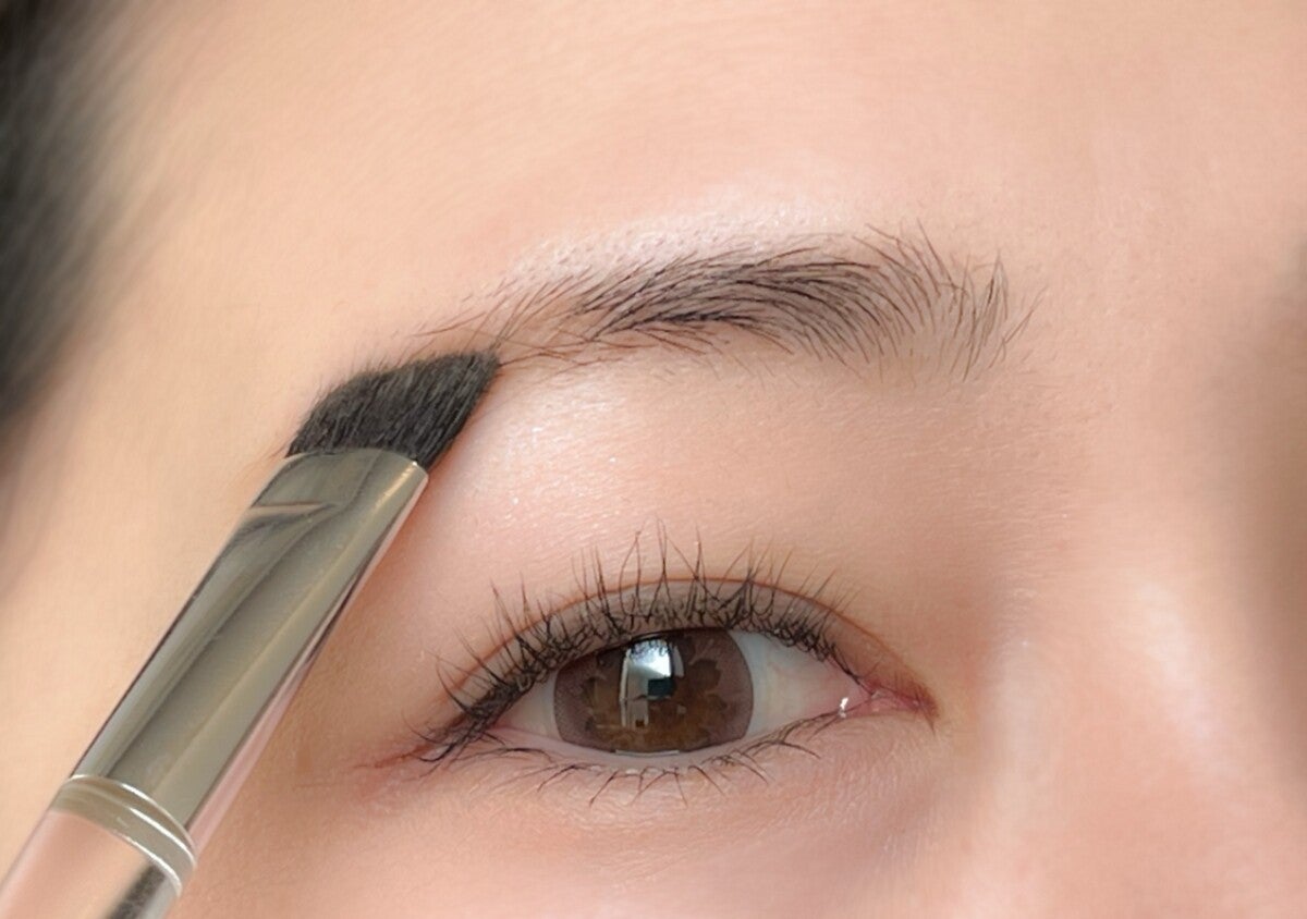 【2026年版】最新の眉の描き方はコレが正解！眉頭ヌーディーメイクのやり方