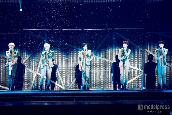 ラブソングを力強くやさしく歌い上げる