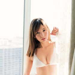 モデルプレス - 可愛すぎる売り子・ほのか、スイートルームでセクシーデート