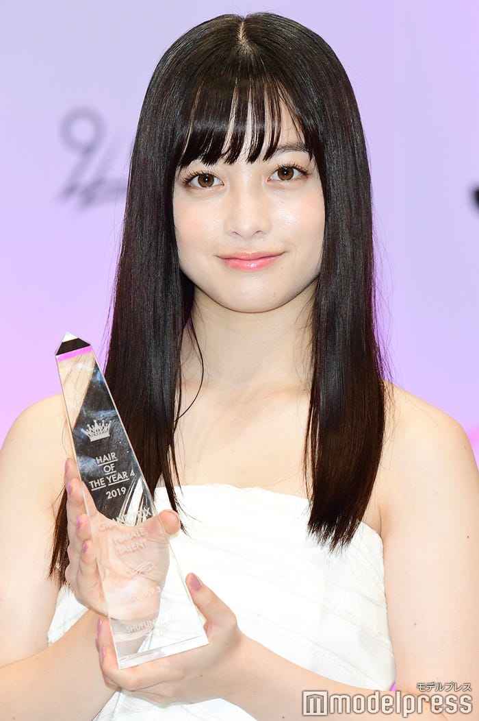 橋本環奈(C)モデルプレス