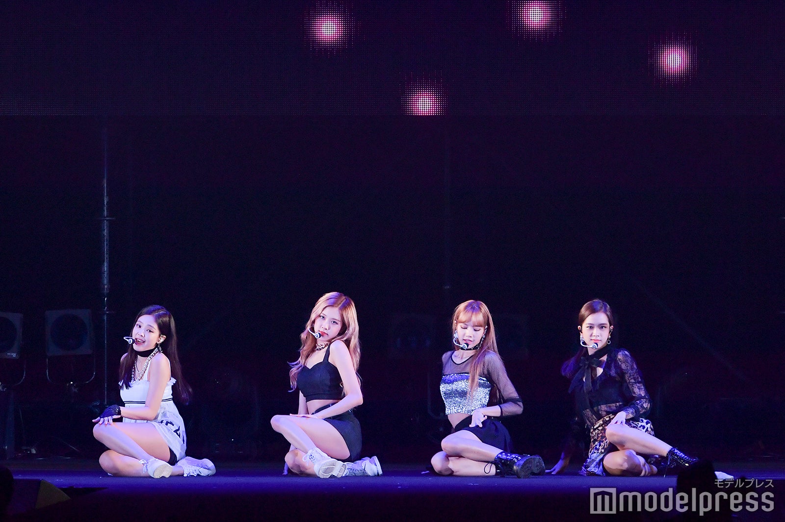 （左から）ジェニー、ロゼ、リサ、ジス／BLACKPINK （C）モデルプレス