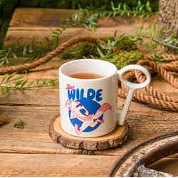 ホットコーヒー、ホットティー、ホットミルク各税込690円(C)Disney