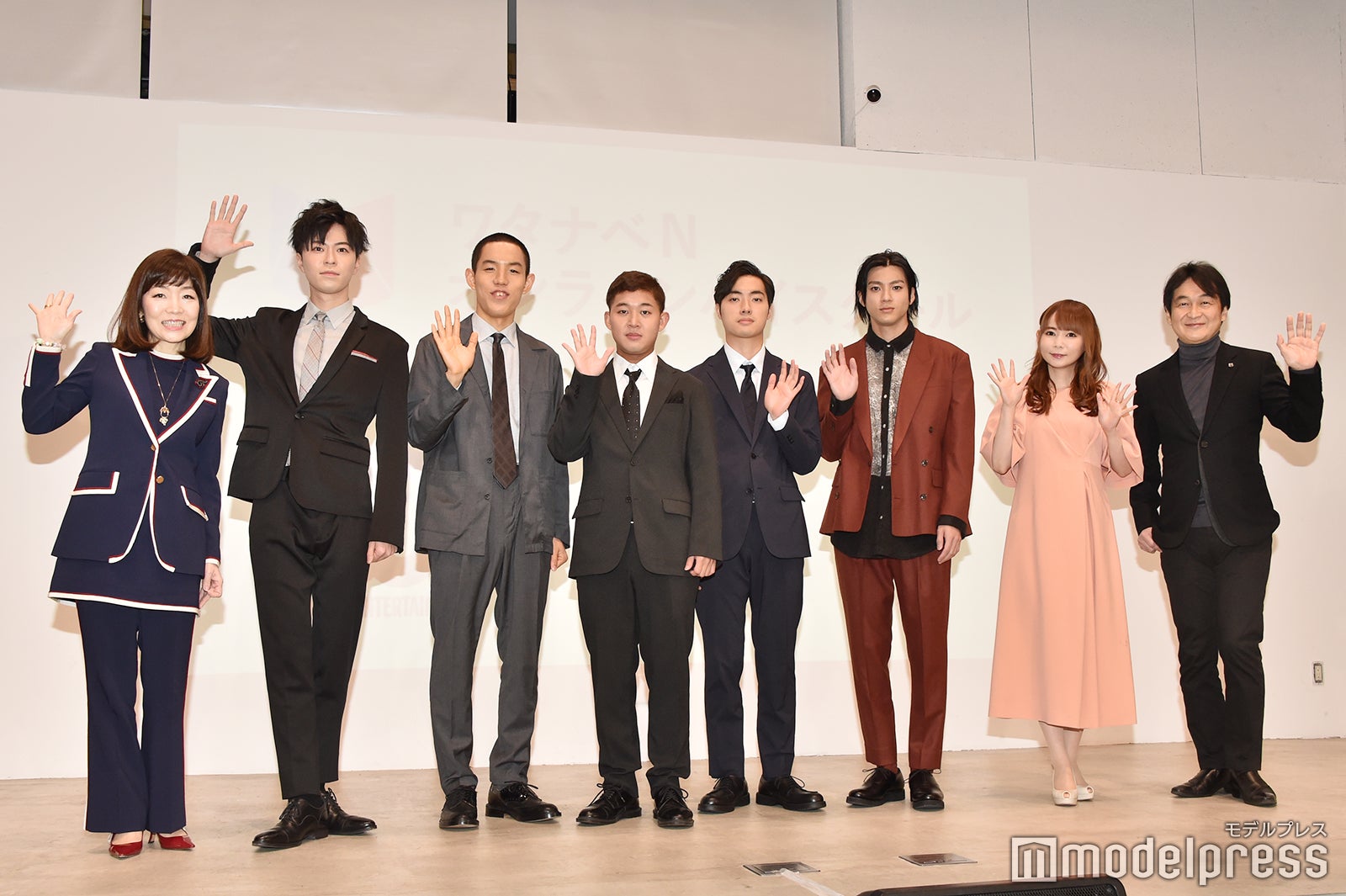 渡辺ミキ氏、林拓磨、都築拓紀、後藤拓実、石橋遼大、山田裕貴、中川翔子、夏野剛氏 （C）モデルプレス