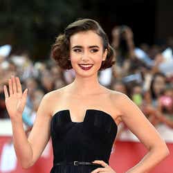 リリー コリンズに関する記事 モデルプレス