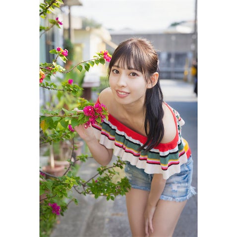 マジカル・パンチライン 沖口優奈、1st写真集が発売決定 先行アザーカット公開