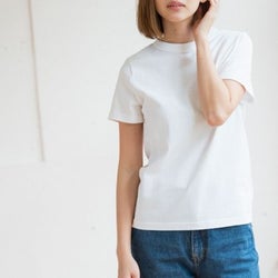 定番服こそ違いが光る!シルエットも着心地もこだわり抜いた白Tシャツ