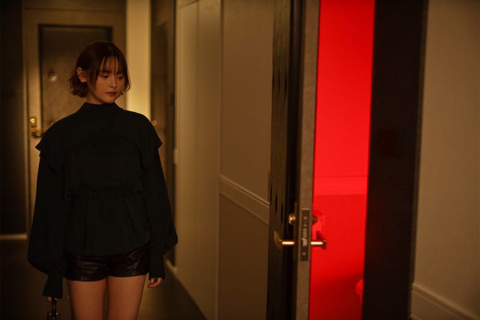 玉城ティナ「君が獣になる前に」第5話より(C)「君が獣になる前に」製作委員会