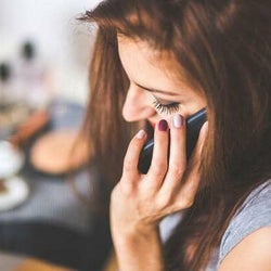この子チョロそう…男性に「都合のいい女」と思われる特徴4つ