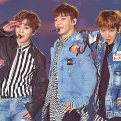 モデルプレス - EXO-CBX、日本初パフォーマンスで「ガルアワ」大トリ 3万人の大歓声響く「皆さん会いたかった!」<GirlsAward 2017 S/S>