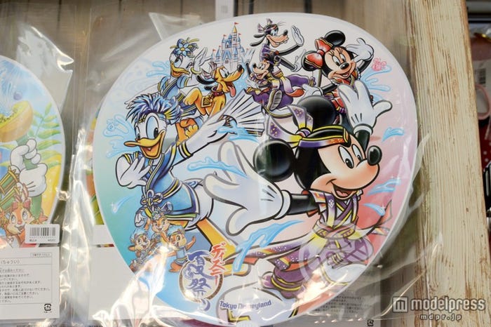 うちわ ¥620(反対側はシー)