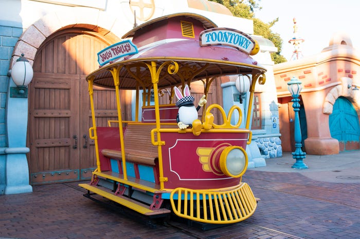 「ディズニー・イースター」のデコレーション(平成31年4月4日~令和元年6月2日) (C)Disney