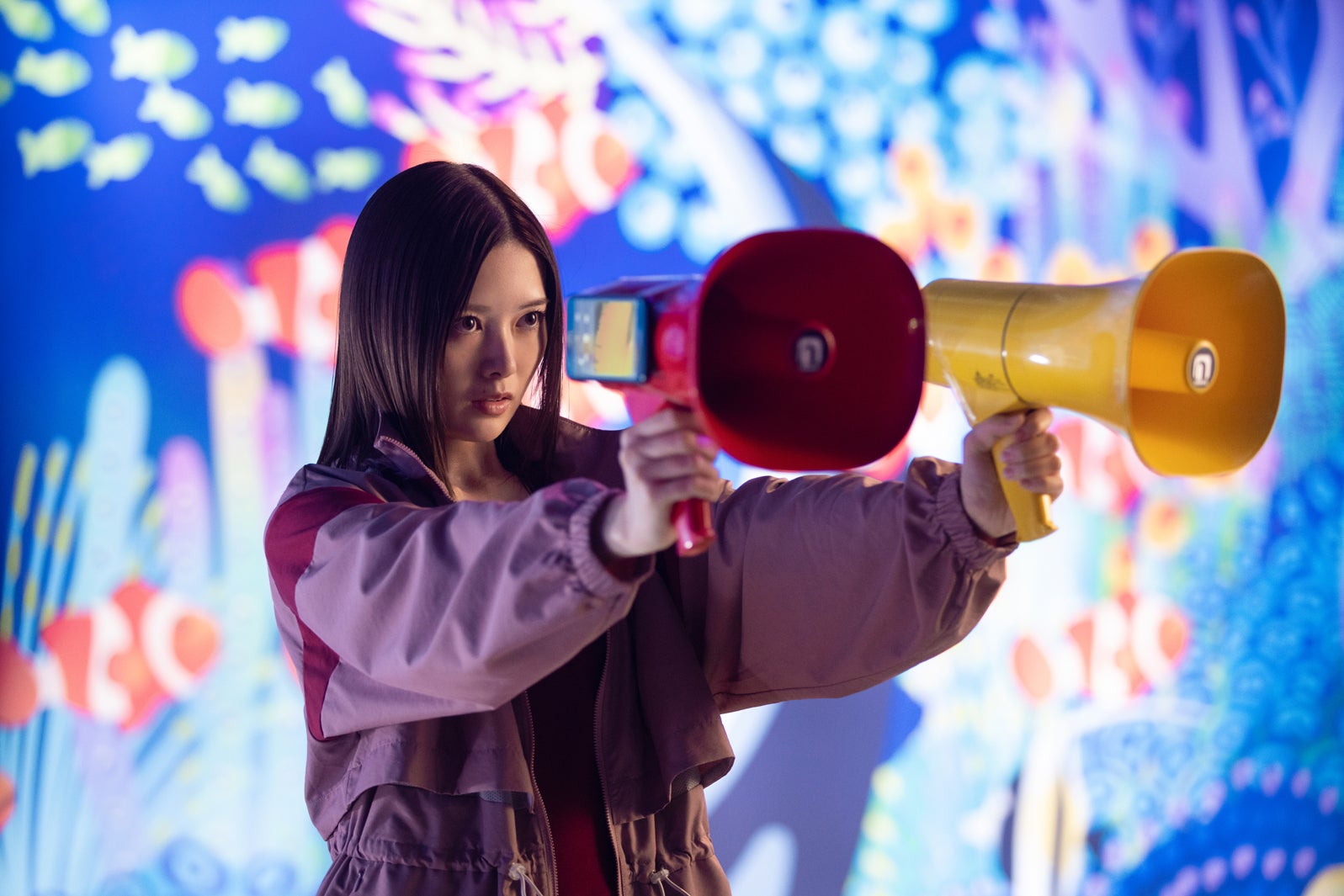 白石麻衣（C）麻生羽呂・高田康太郎・小学館／ROBOT