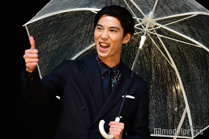 賀来賢人(C)モデルプレス