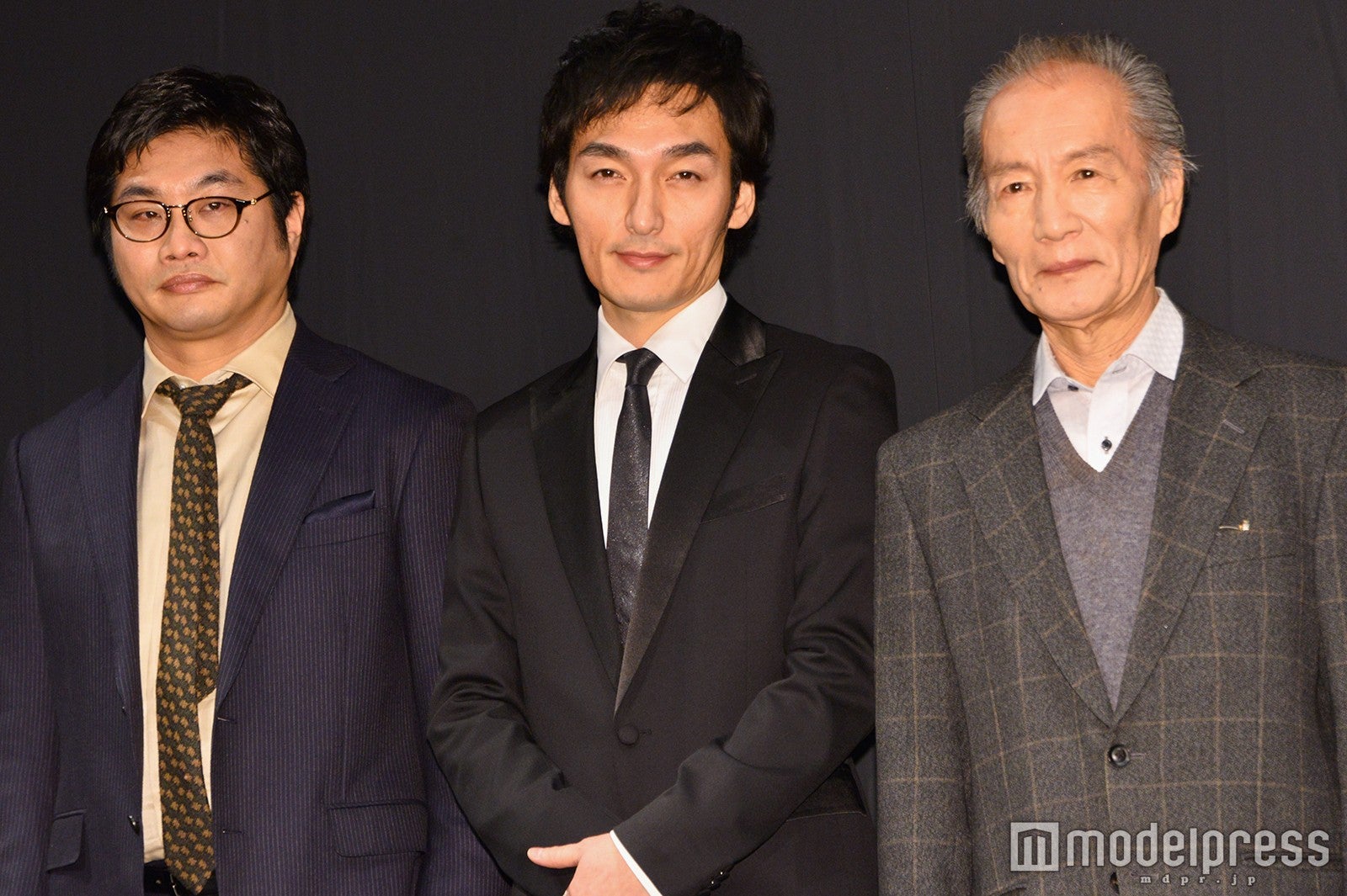 松尾諭、草なぎ剛、小林勝也 （C）モデルプレス