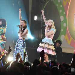 「ViVi night」にてライブパフォーマンスを披露したDream／（左から）Aya、Shizuka、Ami、Erie【モデルプレス】