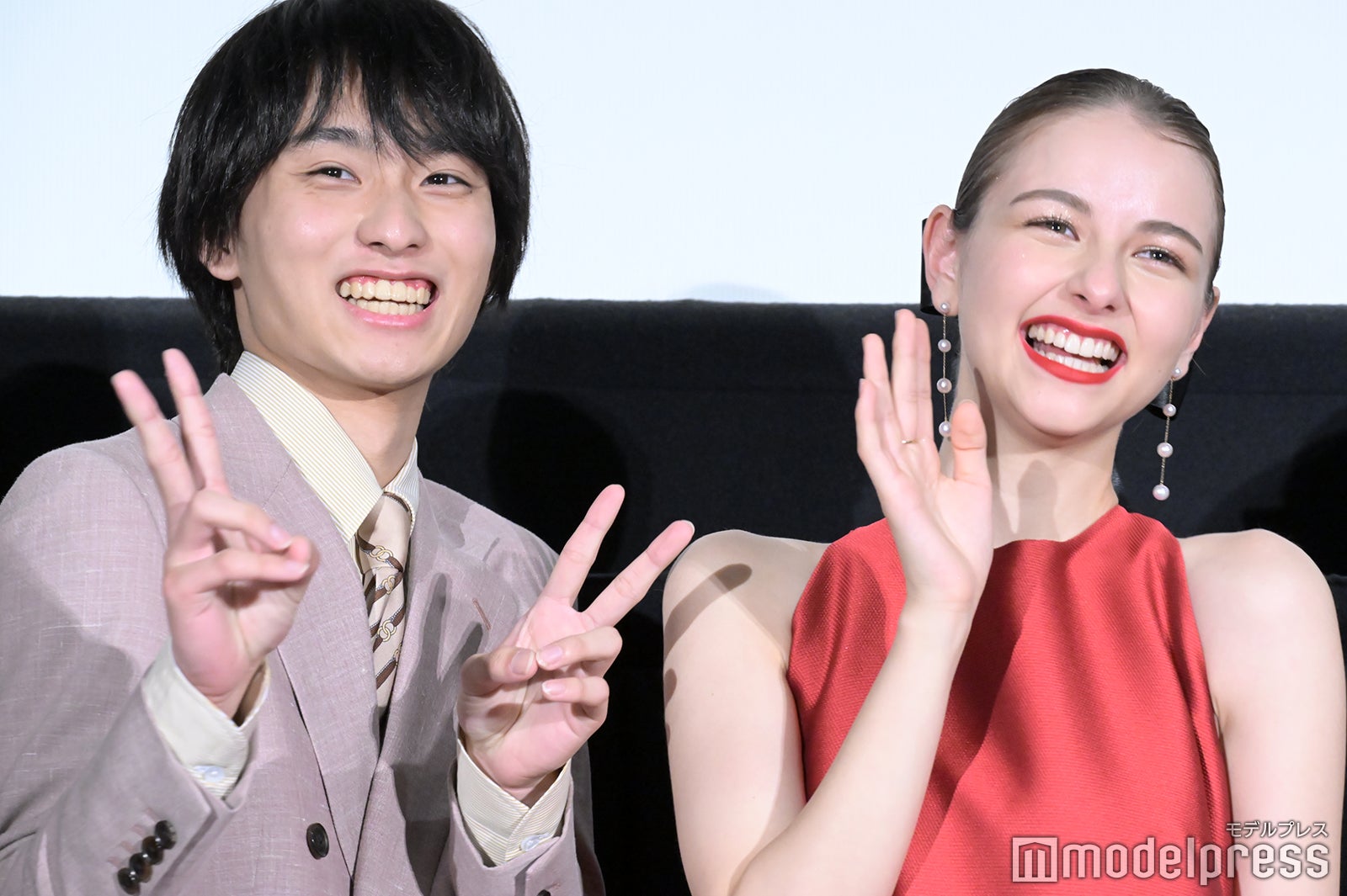 奥平大兼、嵐莉菜 （C）モデルプレス