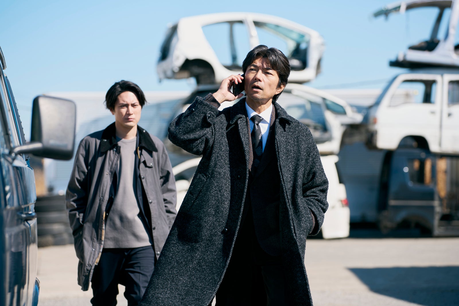 間宮祥太朗、仲村トオル「イグナイト -法の無法者-」第1話（C）TBS