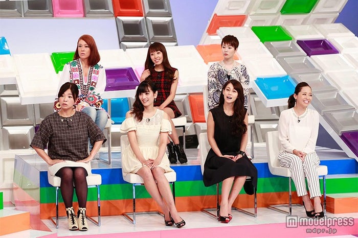 (前列左より)大久保佳代子、脊山麻理子、ダレノガレ明美、小森純(後列左より)LiLiCo、川崎希、遠野なぎこ/(C)フジテレビ