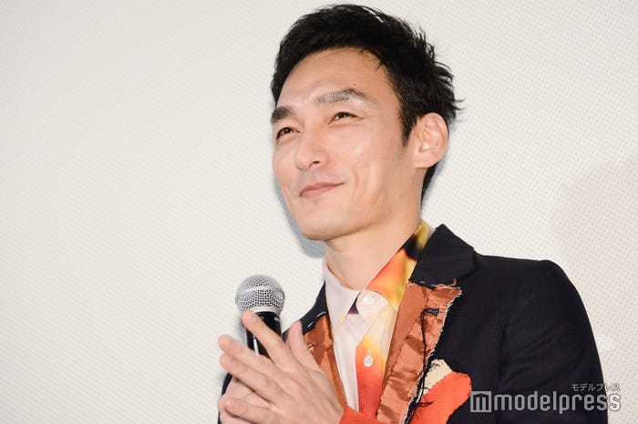 草なぎ剛(C)モデルプレス