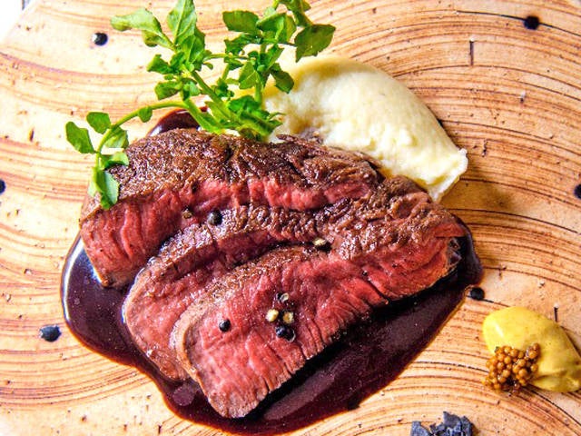 carousel_66b7f0116b1080bebd5794e1d9a5f7e