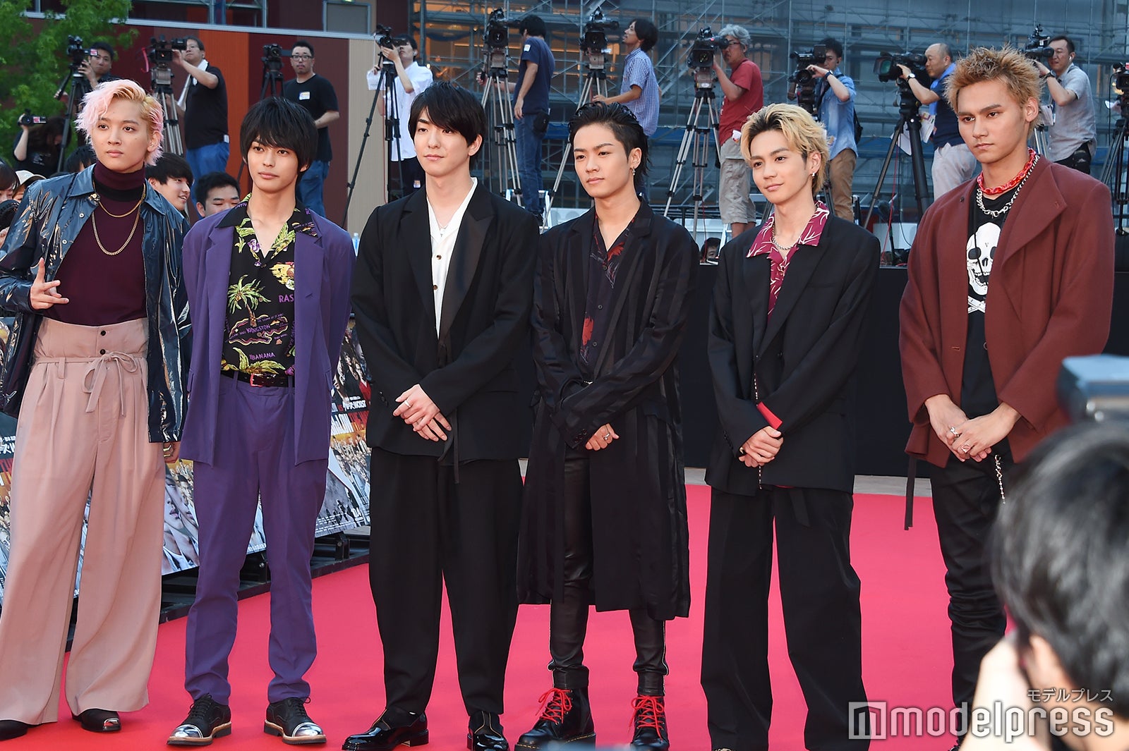  （左から）鈴木昂秀、神尾楓珠、前田公輝、川村壱馬、吉野北人、龍／鬼邪高校・全日制（C）モデルプレス