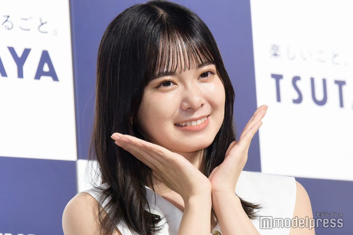 山崎夢羽(C)モデルプレス