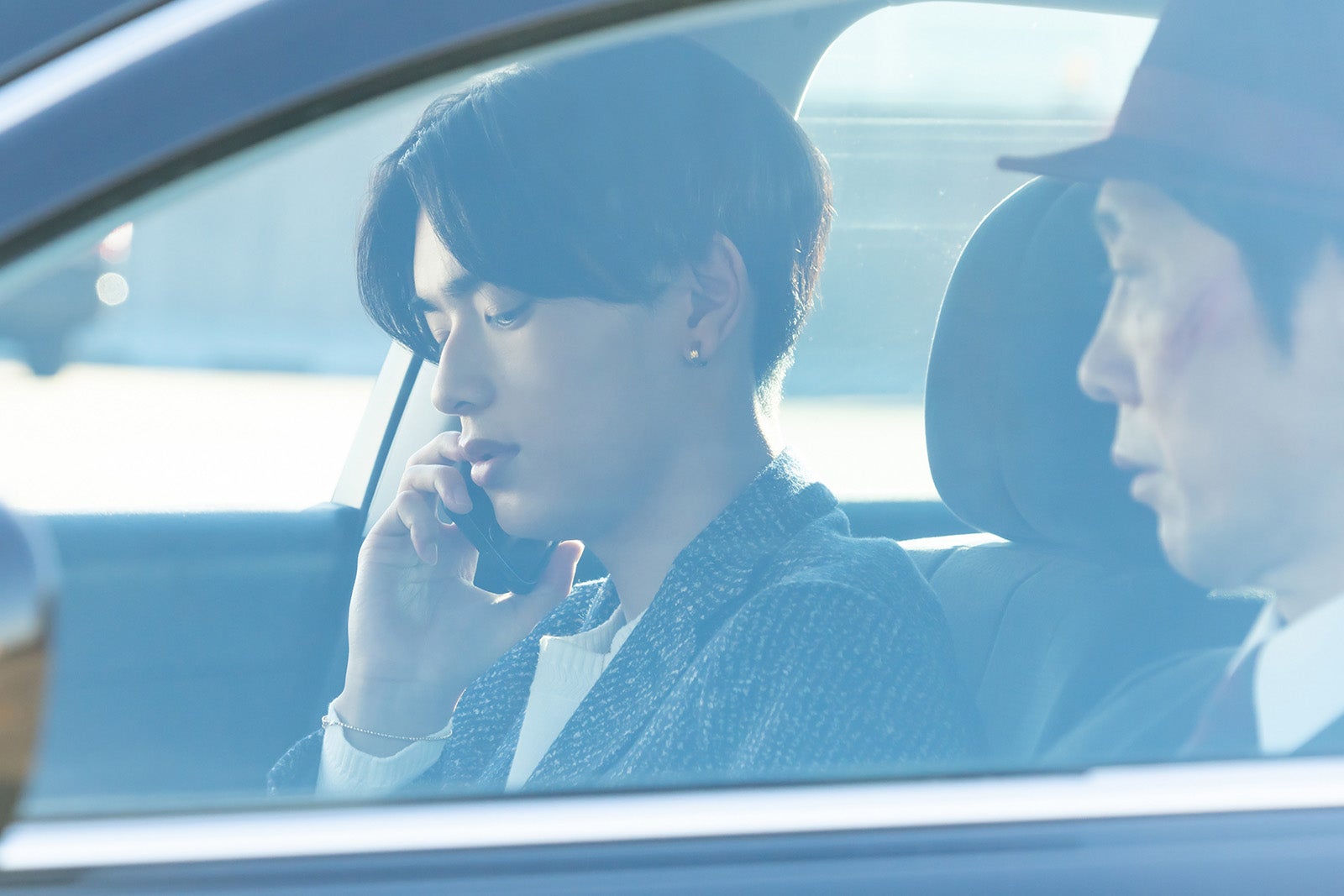 高橋恭平、佐々木蔵之介「マイホームヒーロー」第5話より（C）山川直輝・朝基まさし／講談社／ドラマ「マイホームヒーロー」製作委員会・MBS