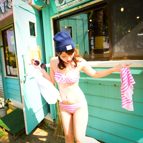 ロゴミニT・ボーダーフレアショートパンツ付ビキニ4点セット「FILA」7,980円(+税)