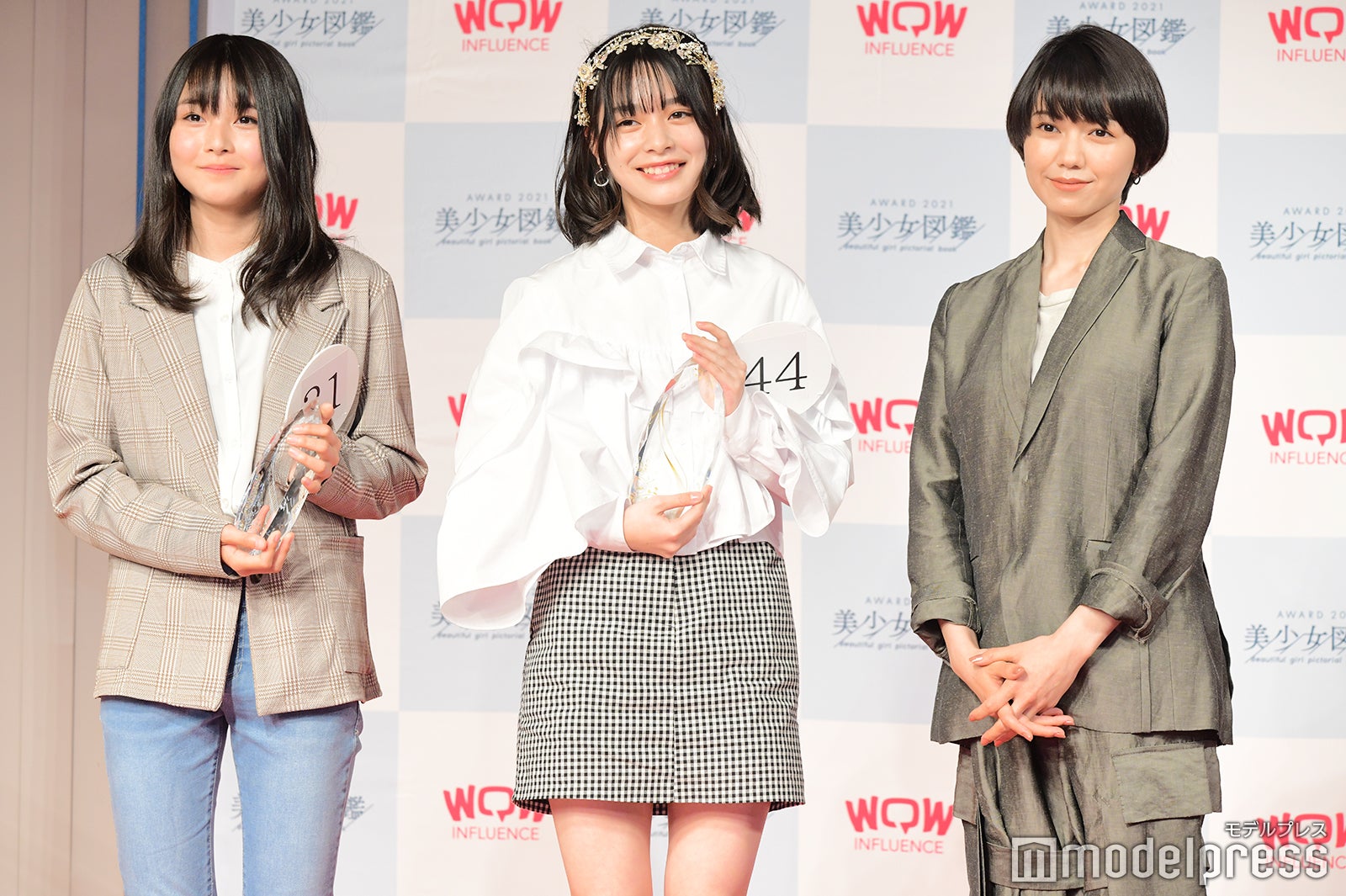 山本由亜那さん、白石花恋さん、二階堂ふみ （C）モデルプレス