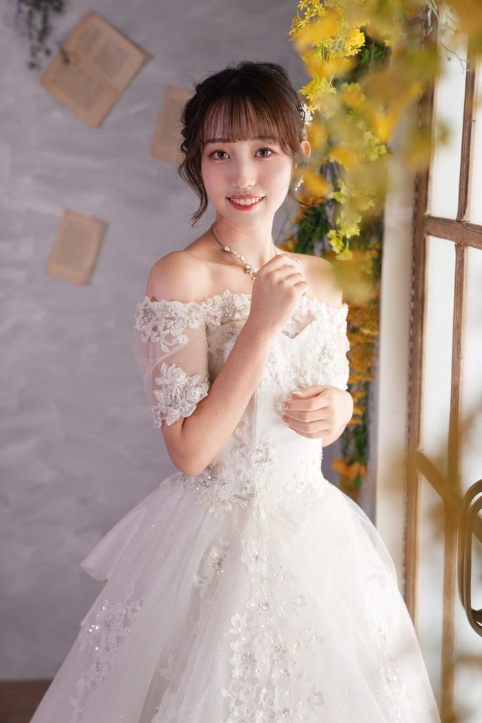 吉田朱里さん(提供写真)