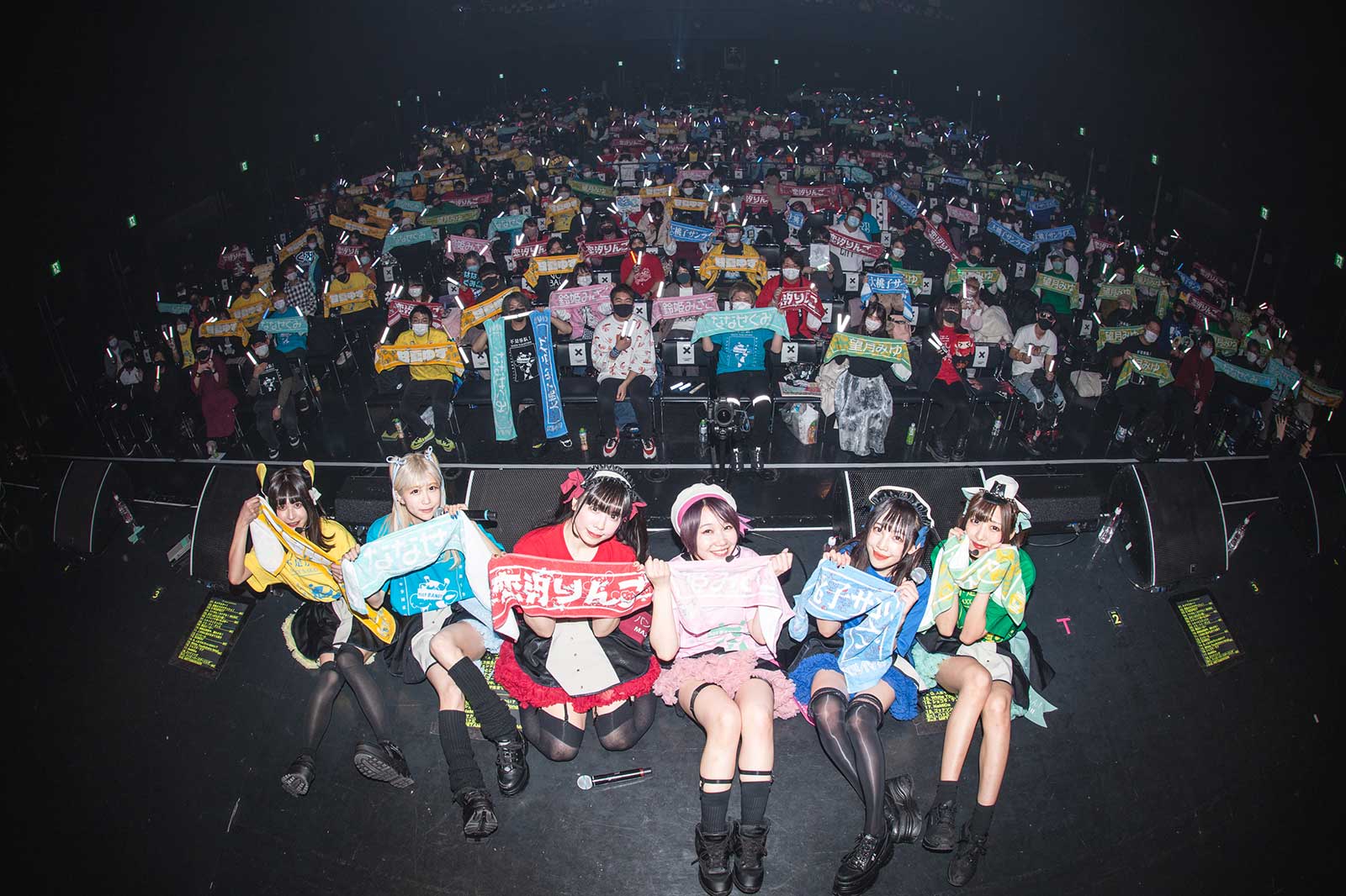 バンドじゃないもん！MAXX NAKAYOSHI／撮影：真島洸（Cuon）