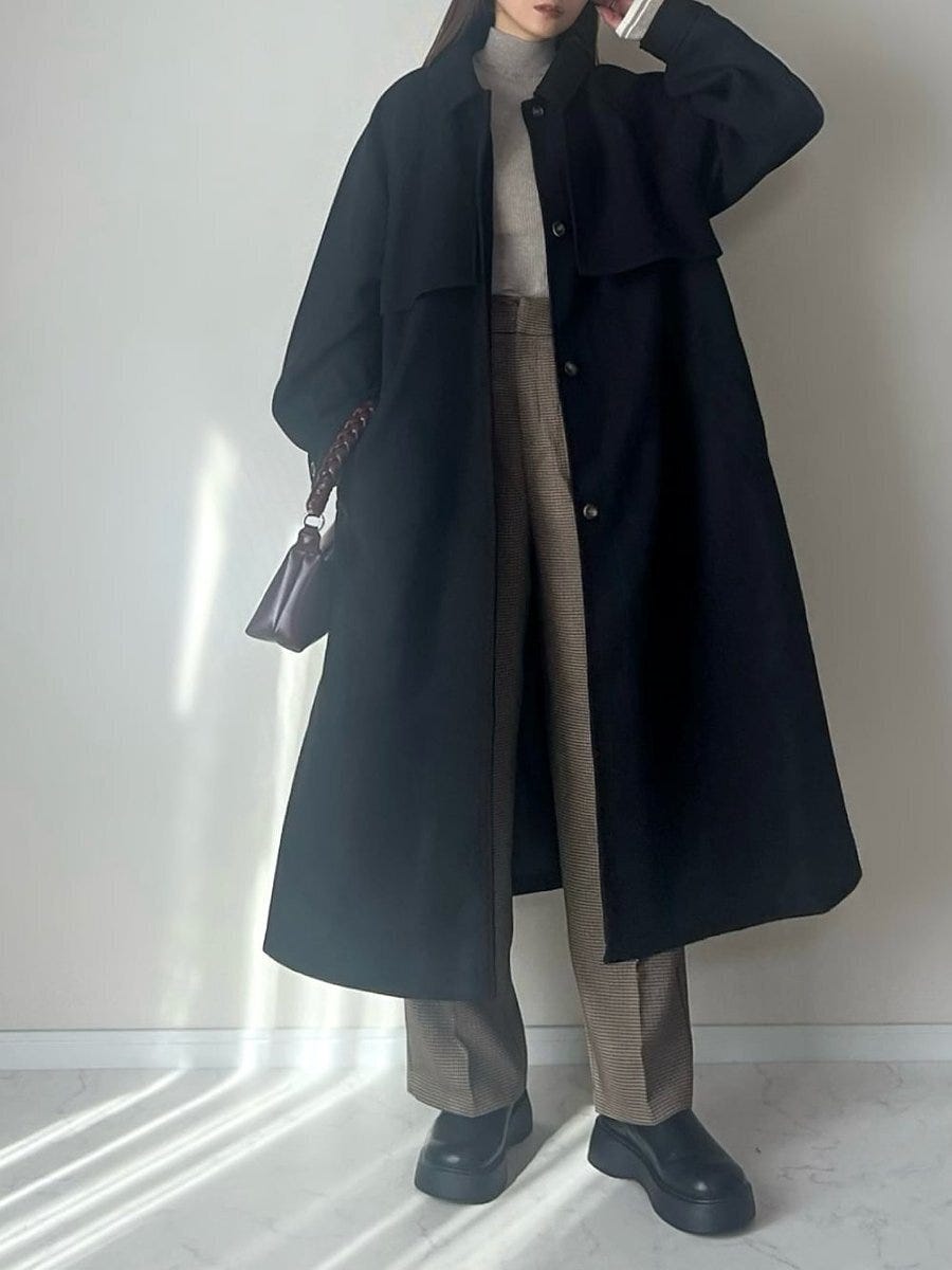 黒ロングコートコーデ1