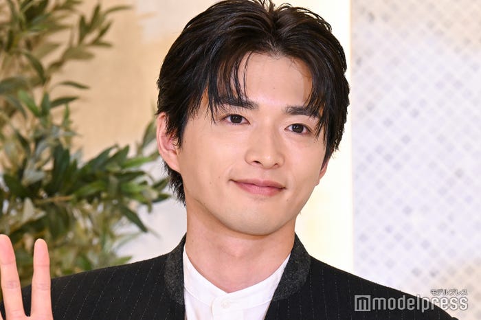 白洲迅(C)モデルプレス