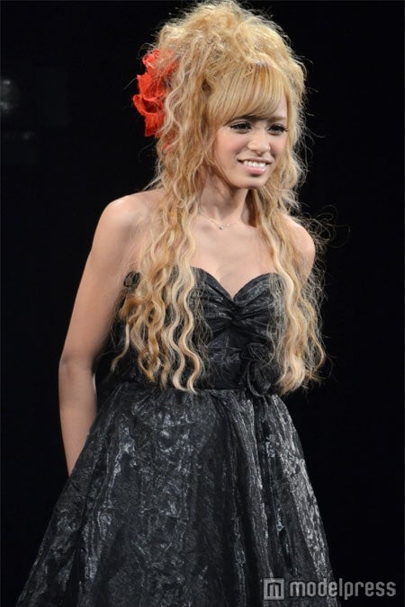 2011年度「D-1 ミスコンテスト」でグランプリに輝いた宮島ざいらさん