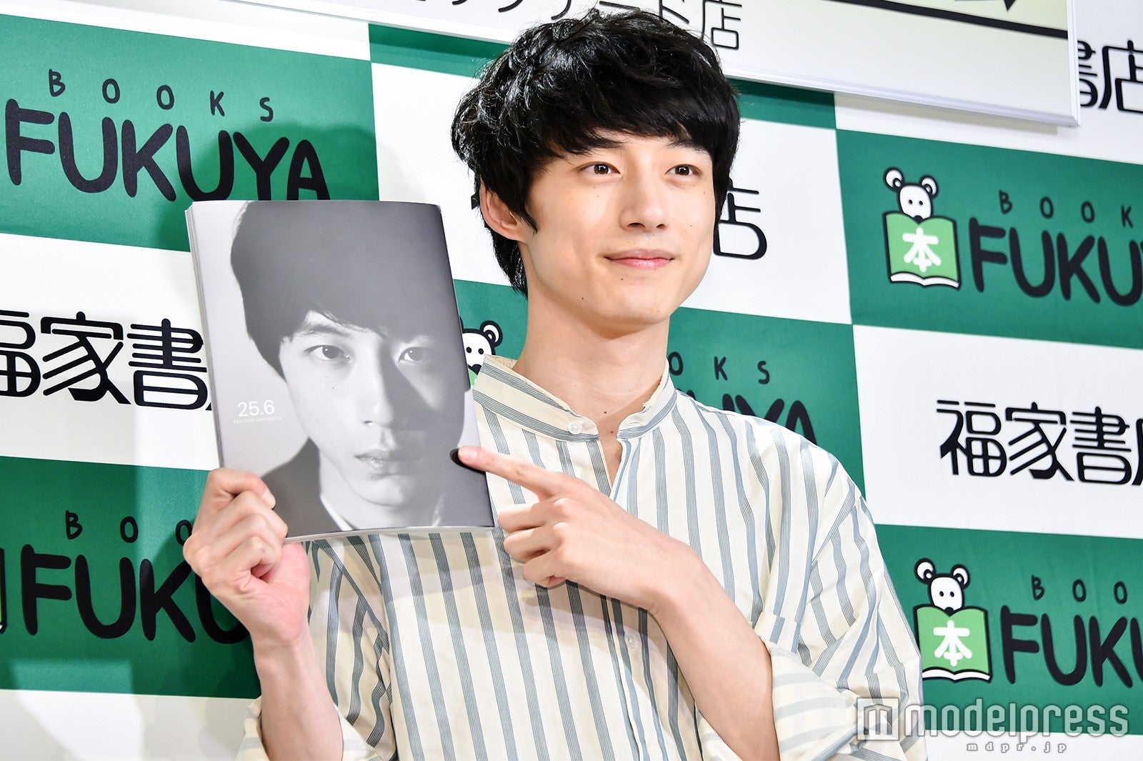 坂口健太郎（C）モデルプレス