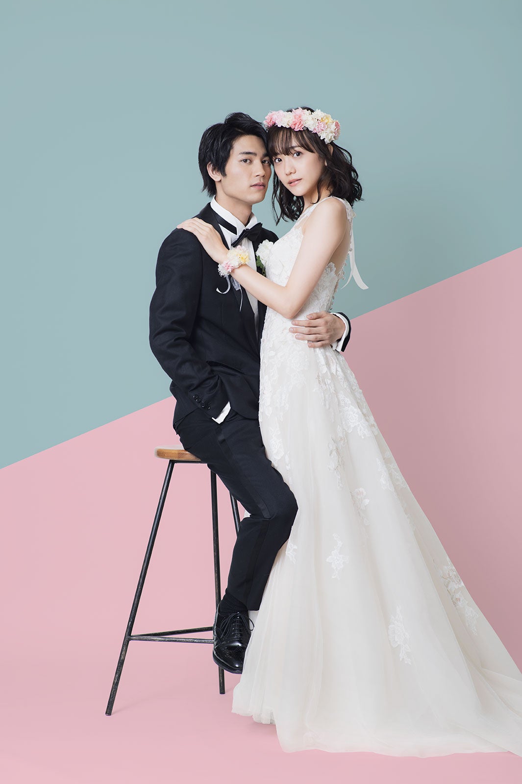 板垣瑞生、松井愛莉（C）「社内マリッジハニー」製作委員会・MBS（C）藤原えみ／小学館