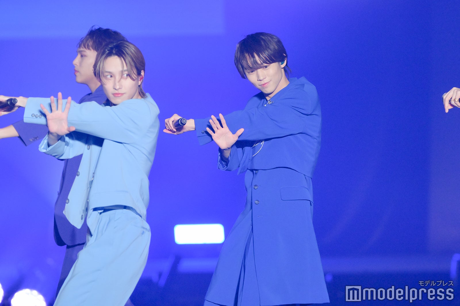 BUDDiiS（C）モデルプレス