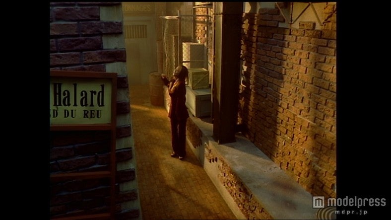 約18年ぶりに生まれ変わった「SWEET 19 BLUES」／“今の安室奈美恵”と“18年前の安室奈美恵”が共演