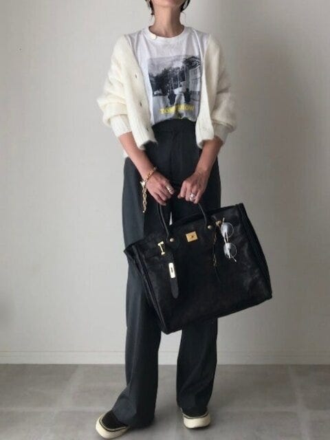 カーディガン　コーデ　秋