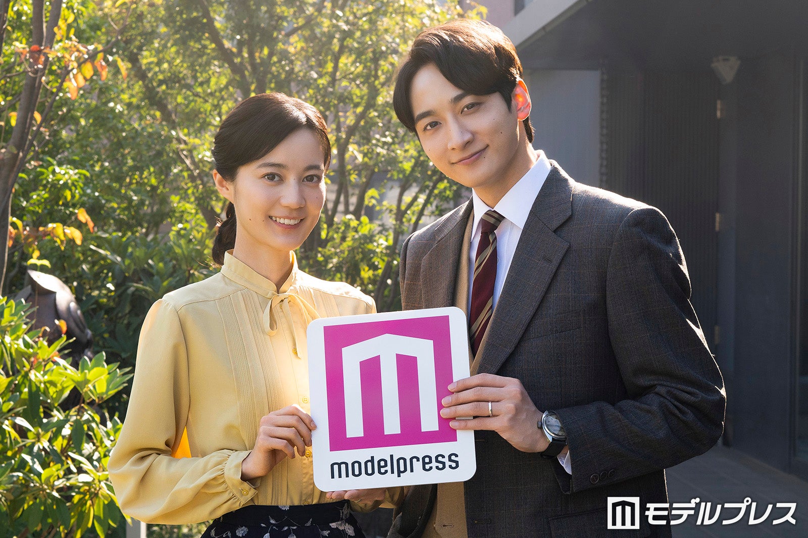 生田絵梨花、小関裕太（C）モデルプレス