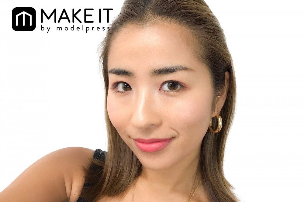 1つでカラーメイクが完成するパレット (C)メイクイット