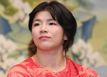 レスリング女子 鏡優翔が右膝前十字靱帯断裂の手術「周りの方々とたくさん相談し、悩んだ結果」世界選手権＆日本選手権出場を辞退 ロス五輪選考への影響必至
